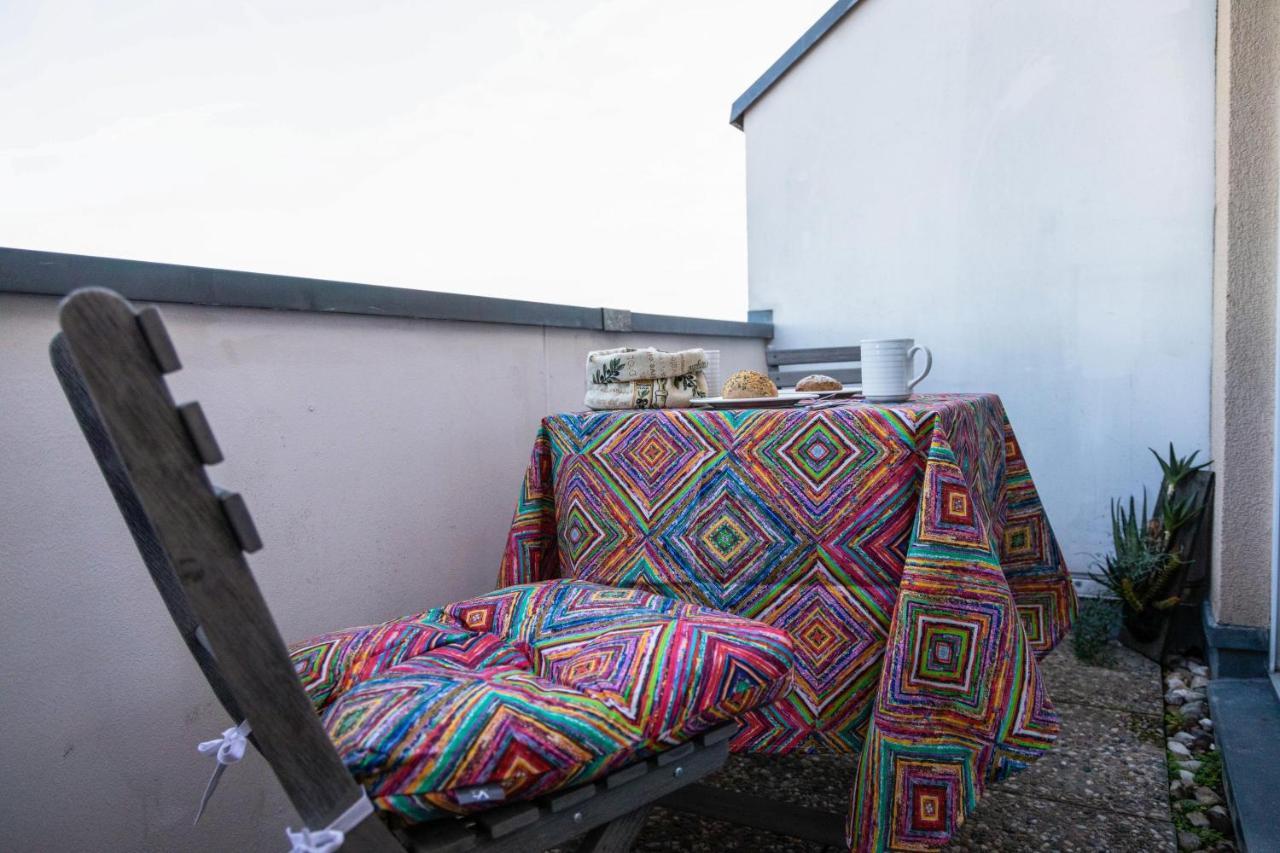 Deluxe Apartment Mit Tiefgarage In Naehe Messe-Bmw-Porsche-Dhl-Flughafen-Flugzeugwerk Der Deutsche Aircraft Leipzig Eksteriør billede