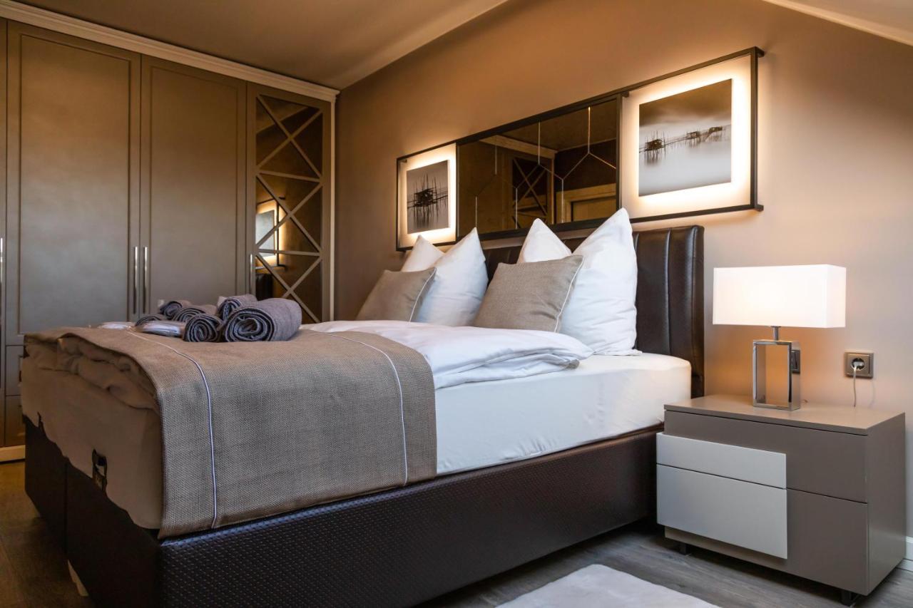 Deluxe Apartment Mit Tiefgarage In Naehe Messe-Bmw-Porsche-Dhl-Flughafen-Flugzeugwerk Der Deutsche Aircraft Leipzig Eksteriør billede