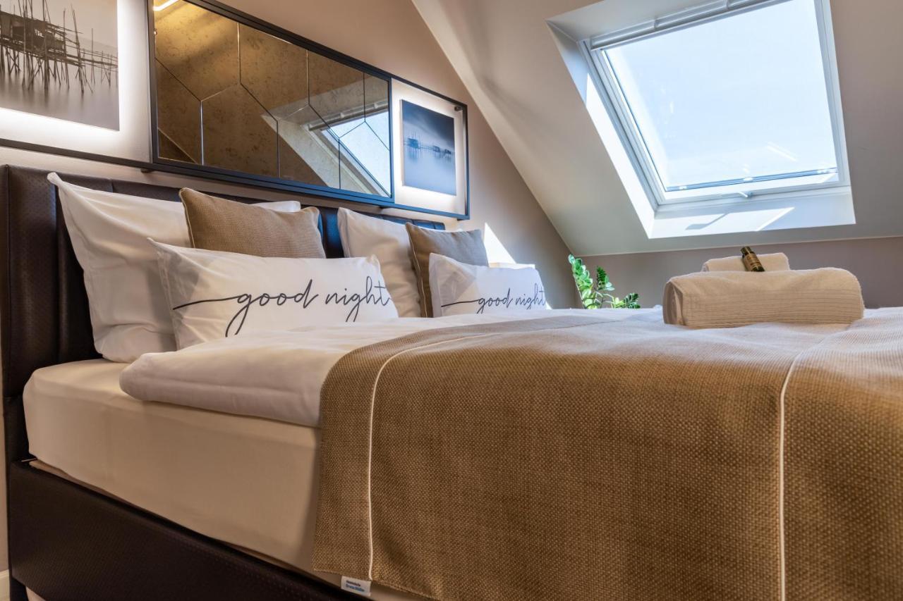Deluxe Apartment Mit Tiefgarage In Naehe Messe-Bmw-Porsche-Dhl-Flughafen-Flugzeugwerk Der Deutsche Aircraft Leipzig Eksteriør billede